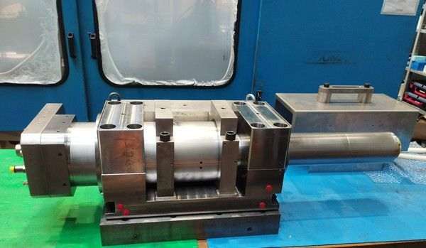 PRECISE FRANCE - Développement Broche Téléscopique Voumard 300 CNC